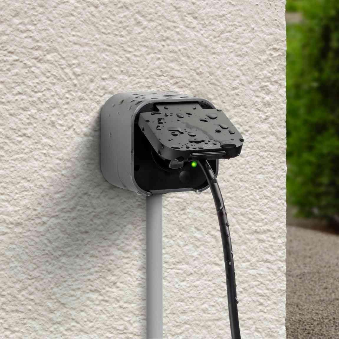 Eve Energy Outdoor - Smarte Außensteckdose mit Verbauchsmessung_Lifestyle