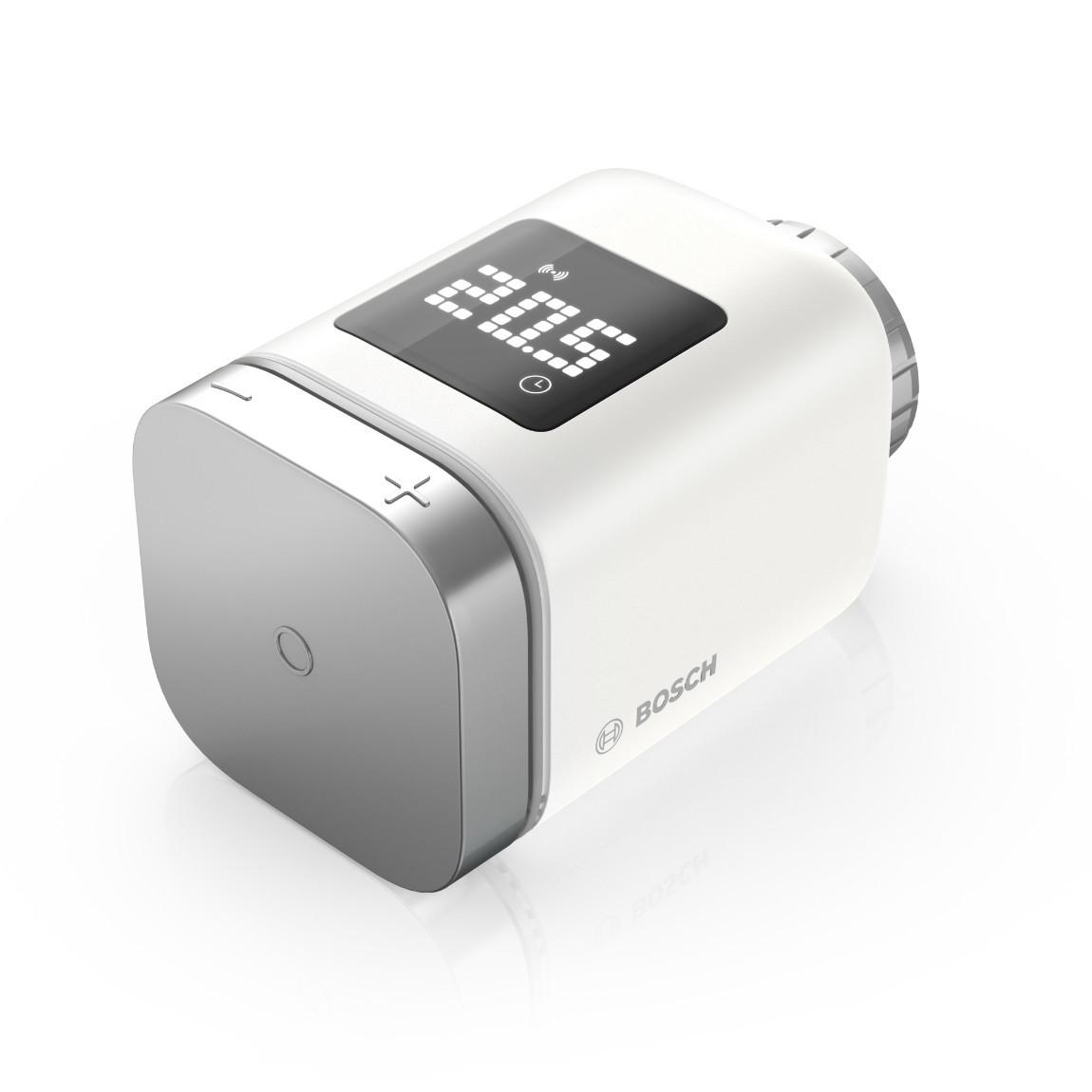 Bosch Starter-Set Heizen II + Google Nest Hub (Gen 2)_schräg_Thermostat