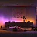 Philips Hue Gradient Ambiance Lightstrip 1m Erweiterung - Lifestyle Wohnzimmer indirekte Beleuchtung